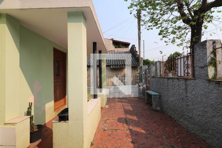 Casa à venda com 77m², 1 quarto e 1 vagaQuintal