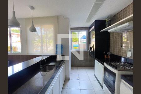 Apartamento para alugar com 170m², 3 quartos e 2 vagas Apartamento para alugar com 170m², 3 quartos e 2 vagasÁrea comum - Salão de festas