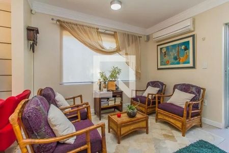 Casa à venda com 500m², 3 quartos e 4 vagasSala