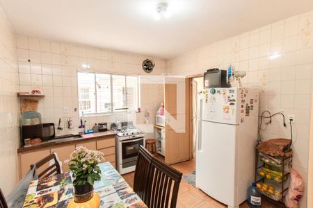 Casa à venda com 116m², 3 quartos e 1 vaga Casa à venda com 116m², 3 quartos e 1 vagaCozinha