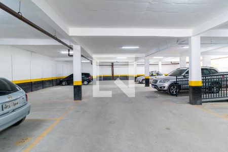 Apartamento à venda com 33m², 2 quartos e sem vaga Apartamento à venda com 33m², 2 quartos e sem vagaGaragem