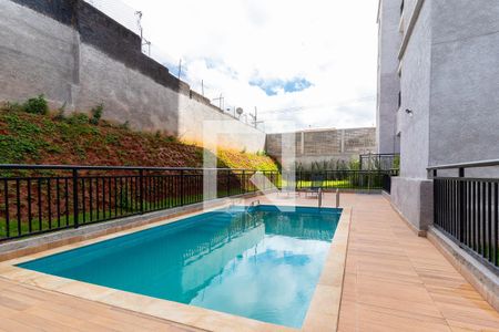 Apartamento à venda com 33m², 2 quartos e sem vaga Apartamento à venda com 33m², 2 quartos e sem vagaÁrea comum - Piscina