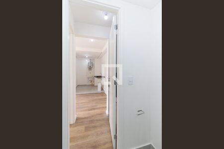 Apartamento à venda com 33m², 2 quartos e sem vaga Apartamento à venda com 33m², 2 quartos e sem vagaBanheiro