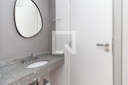 Apartamento à venda com 33m², 2 quartos e sem vaga Apartamento à venda com 33m², 2 quartos e sem vagaBanheiro