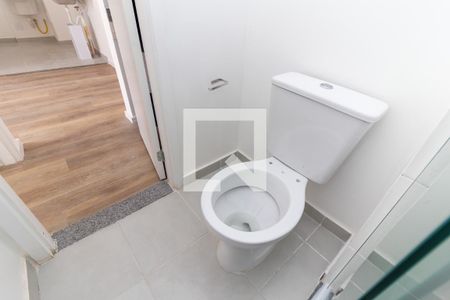 Apartamento à venda com 33m², 2 quartos e sem vaga Apartamento à venda com 33m², 2 quartos e sem vagaBanheiro