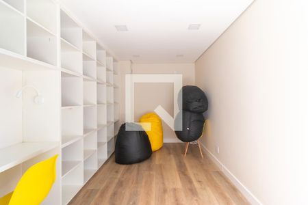 Apartamento à venda com 33m², 2 quartos e sem vaga Apartamento à venda com 33m², 2 quartos e sem vagaBiblioteca