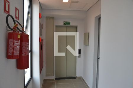 Apartamento à venda com 39m², 1 quarto e 1 vagaElevador