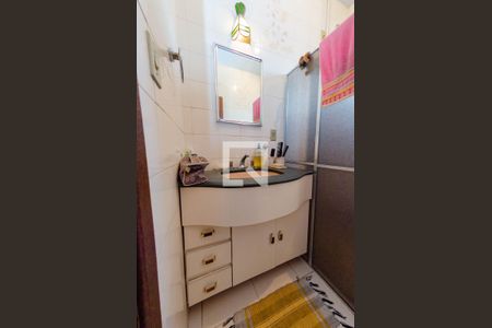 Casa à venda com 290m², 4 quartos e 4 vagas Casa à venda com 290m², 4 quartos e 4 vagasBanheiro suíte 1