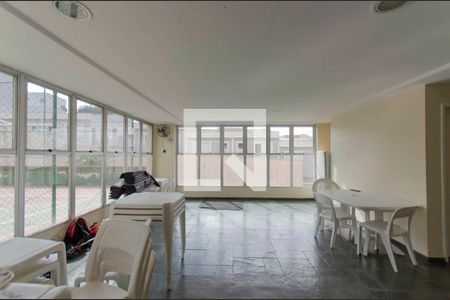 Apartamento à venda com 62m², 2 quartos e 1 vaga Apartamento à venda com 62m², 2 quartos e 1 vagaÁrea Comum - Salão de Festas