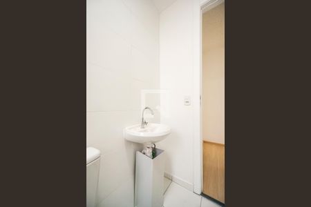 Apartamento para alugar com 46m², 2 quartos e 1 vaga Apartamento para alugar com 46m², 2 quartos e 1 vagaBanheiro