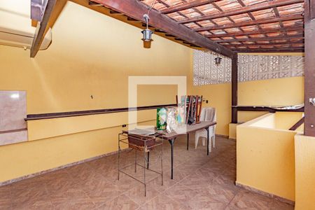 Casa à venda com 150m², 3 quartos e 2 vagas Casa à venda com 150m², 3 quartos e 2 vagasEspaço gourmet