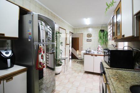 Casa à venda com 269m², 3 quartos e 3 vagas Casa à venda com 269m², 3 quartos e 3 vagasCozinha