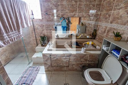 Casa à venda com 333m², 3 quartos e 2 vagas Casa à venda com 333m², 3 quartos e 2 vagasSuite e hidro