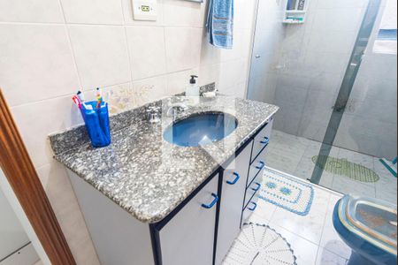Casa à venda com 150m², 3 quartos e 4 vagasBanheiro 2