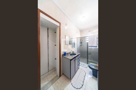 Casa à venda com 150m², 3 quartos e 4 vagasBanheiro 2