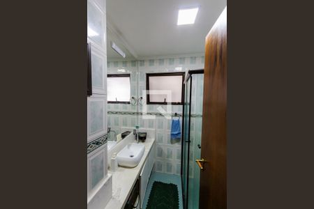 Apartamento à venda com 105m², 3 quartos e 2 vagas Apartamento à venda com 105m², 3 quartos e 2 vagasBanheiro