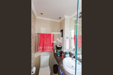 Apartamento à venda com 105m², 3 quartos e 2 vagas Apartamento à venda com 105m², 3 quartos e 2 vagasBanheiro da Suíte