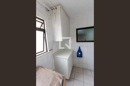 Apartamento à venda com 105m², 3 quartos e 2 vagas Apartamento à venda com 105m², 3 quartos e 2 vagasÁrea de Serviço