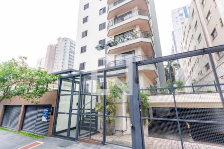 Apartamento à venda com 105m², 3 quartos e 2 vagas Apartamento à venda com 105m², 3 quartos e 2 vagasFachada