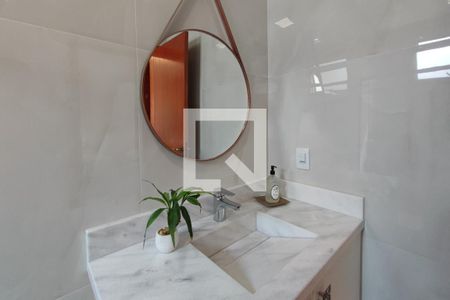 Casa de condomínio à venda com 290m², 3 quartos e 4 vagas Casa de condomínio à venda com 290m², 3 quartos e 4 vagasBanheiro Suíte 2