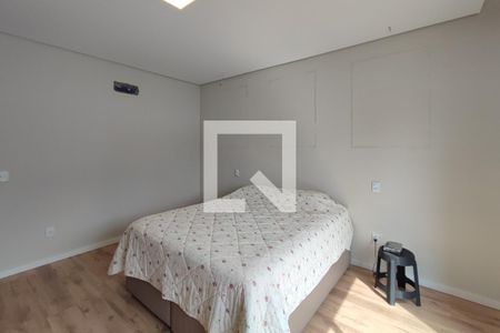 Casa de condomínio à venda com 290m², 3 quartos e 4 vagas Casa de condomínio à venda com 290m², 3 quartos e 4 vagasQuarto Suíte 3