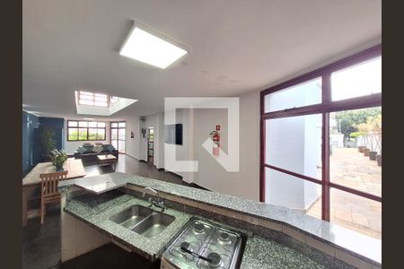 Apartamento à venda com 163m², 3 quartos e 2 vagas Apartamento à venda com 163m², 3 quartos e 2 vagasÁrea comum - Churrasqueira