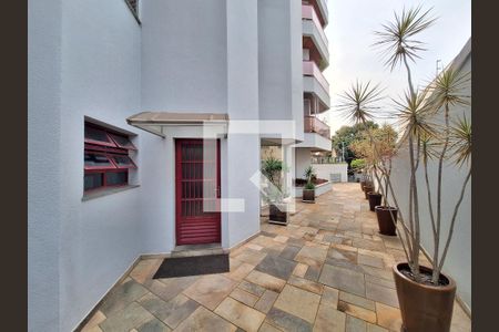 Apartamento à venda com 163m², 3 quartos e 2 vagas Apartamento à venda com 163m², 3 quartos e 2 vagasÁrea comum