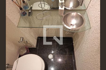 Apartamento à venda com 163m², 3 quartos e 2 vagas Apartamento à venda com 163m², 3 quartos e 2 vagasLavabo