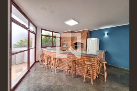 Apartamento à venda com 163m², 3 quartos e 2 vagas Apartamento à venda com 163m², 3 quartos e 2 vagasÁrea comum - Churrasqueira