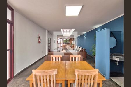 Apartamento à venda com 163m², 3 quartos e 2 vagas Apartamento à venda com 163m², 3 quartos e 2 vagasÁrea comum - Salão de festas