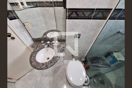 Apartamento à venda com 163m², 3 quartos e 2 vagas Apartamento à venda com 163m², 3 quartos e 2 vagasBanheiro da Suíte 1