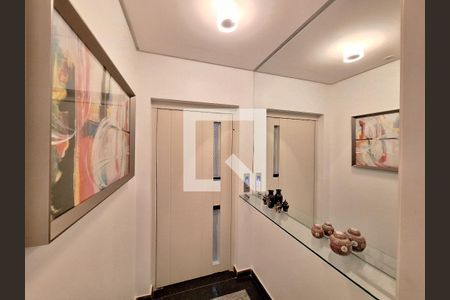 Apartamento à venda com 163m², 3 quartos e 2 vagas Apartamento à venda com 163m², 3 quartos e 2 vagasÁrea comum