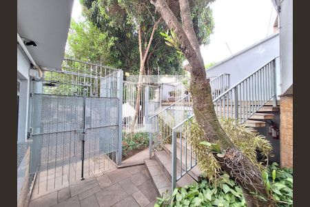 Apartamento à venda com 163m², 3 quartos e 2 vagas Apartamento à venda com 163m², 3 quartos e 2 vagasEntrada