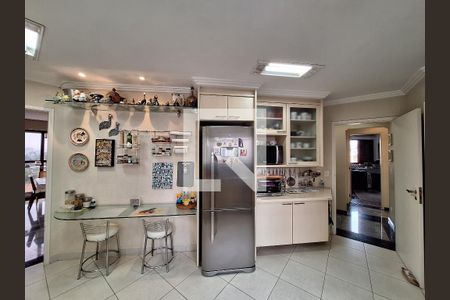 Apartamento à venda com 163m², 3 quartos e 2 vagas Apartamento à venda com 163m², 3 quartos e 2 vagasCozinha