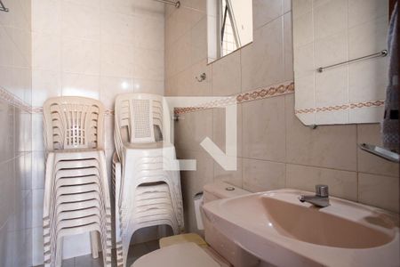 Apartamento à venda com 160m², 3 quartos e 2 vagas Apartamento à venda com 160m², 3 quartos e 2 vagasBanheiro de Serviço