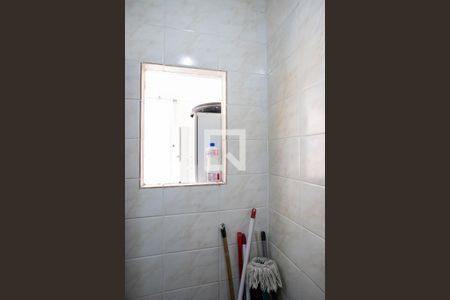 Apartamento à venda com 160m², 3 quartos e 2 vagas Apartamento à venda com 160m², 3 quartos e 2 vagasQuarto de Serviço