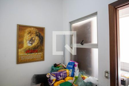 Apartamento à venda com 160m², 3 quartos e 2 vagas Apartamento à venda com 160m², 3 quartos e 2 vagasQuarto de Serviço