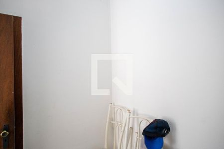 Apartamento à venda com 160m², 3 quartos e 2 vagas Apartamento à venda com 160m², 3 quartos e 2 vagasQuarto de Serviço