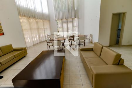 Apartamento à venda com 210m², 2 quartos e 3 vagas Apartamento à venda com 210m², 2 quartos e 3 vagasÁrea comum - Salão de festas