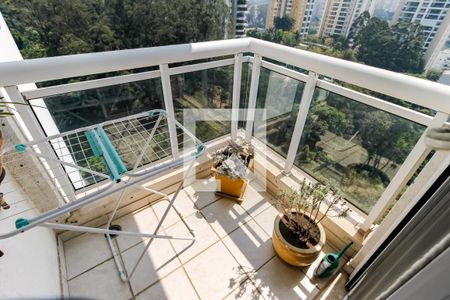 Apartamento à venda com 210m², 2 quartos e 3 vagas Apartamento à venda com 210m², 2 quartos e 3 vagasVaranda - Suíte 2