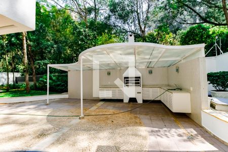 Apartamento à venda com 210m², 2 quartos e 3 vagas Apartamento à venda com 210m², 2 quartos e 3 vagasÁrea comum - Churrasqueira