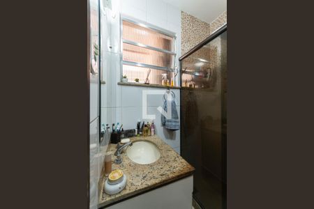 Casa à venda com 145m², 5 quartos e sem vagaBanheiro (casa 1)