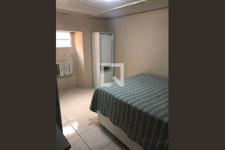 Casa à venda com 145m², 5 quartos e sem vagaQuarto (casa 4)