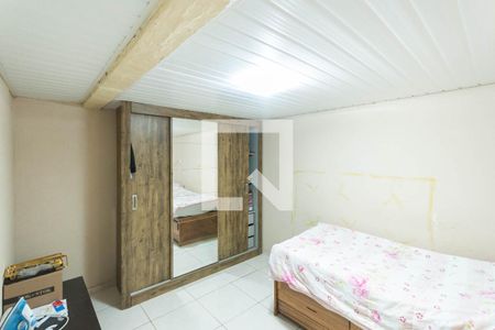 Casa à venda com 145m², 5 quartos e sem vagaQuarto (casa 2)