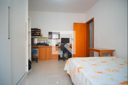 Casa à venda com 379m², 4 quartos e 1 vagaQuarto 3