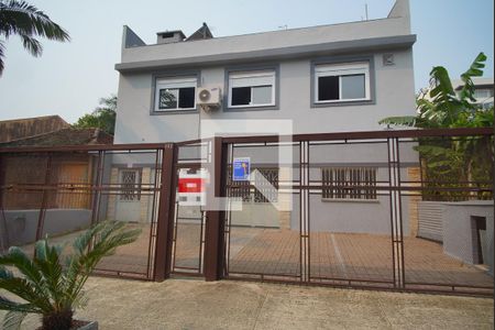 Casa à venda com 379m², 4 quartos e 1 vagaFachada