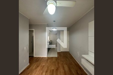 Sala de apartamento para alugar com 2 quartos, 42m² em Jardim Boa Vista (zona Oeste), Osasco