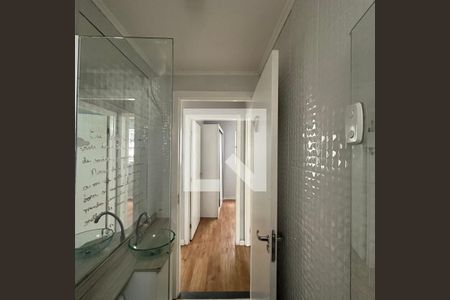 Apartamento para alugar com 42m², 2 quartos e sem vagaBanheiro