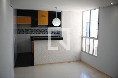 Sala de apartamento para alugar com 2 quartos, 42m² em Santa Maria, Contagem