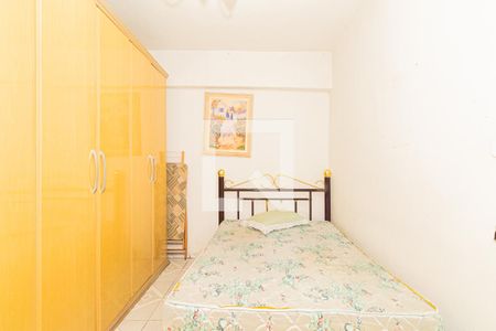 Casa à venda com 250m², 2 quartos e 2 vagasQuarto 1 segundo andar